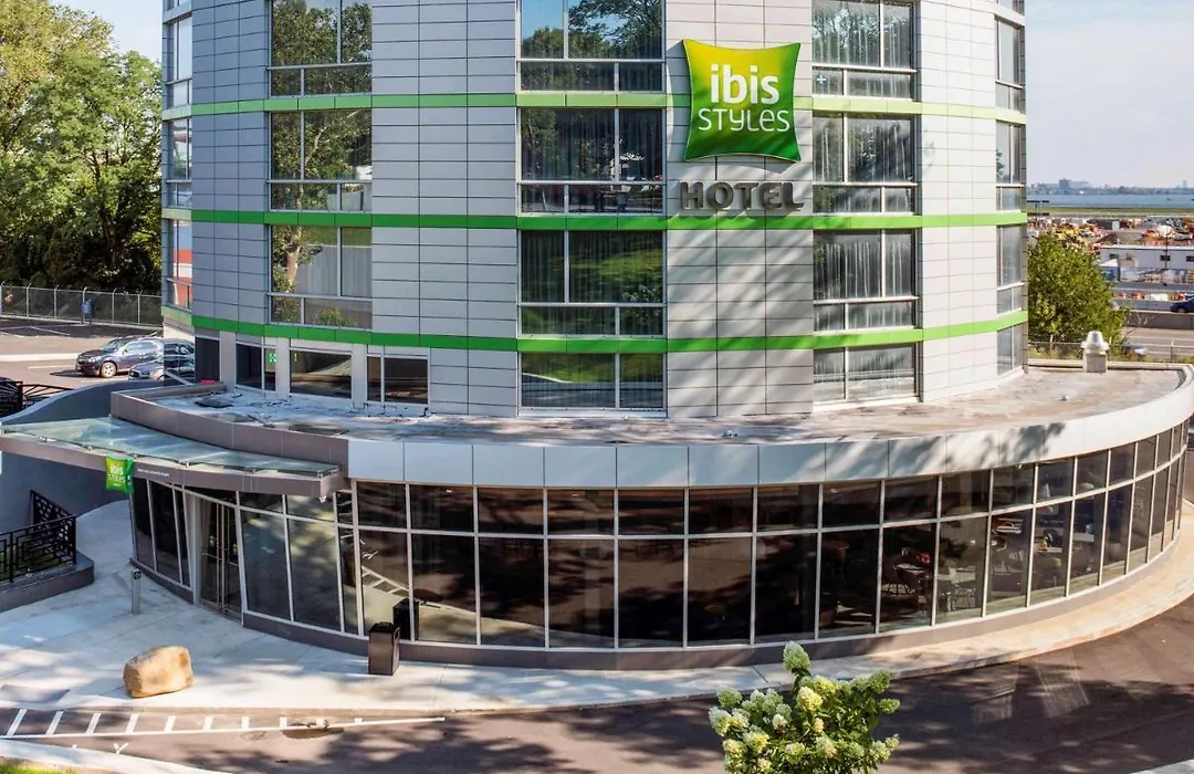 Ibis Styles New York Laguardia Airport-1